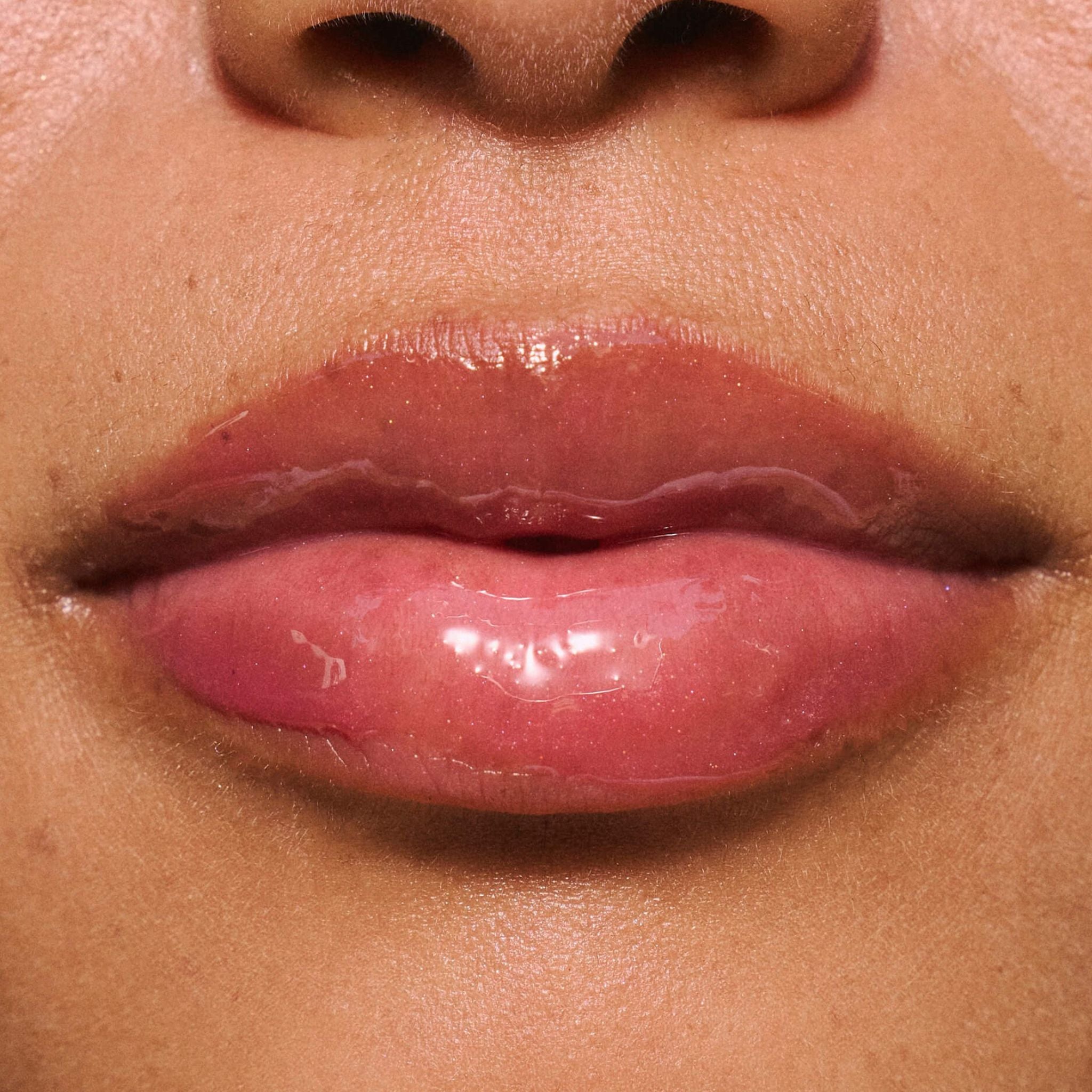 Hydrating Butter Gloss SPF30 Berry Bomb - LALICIOUS