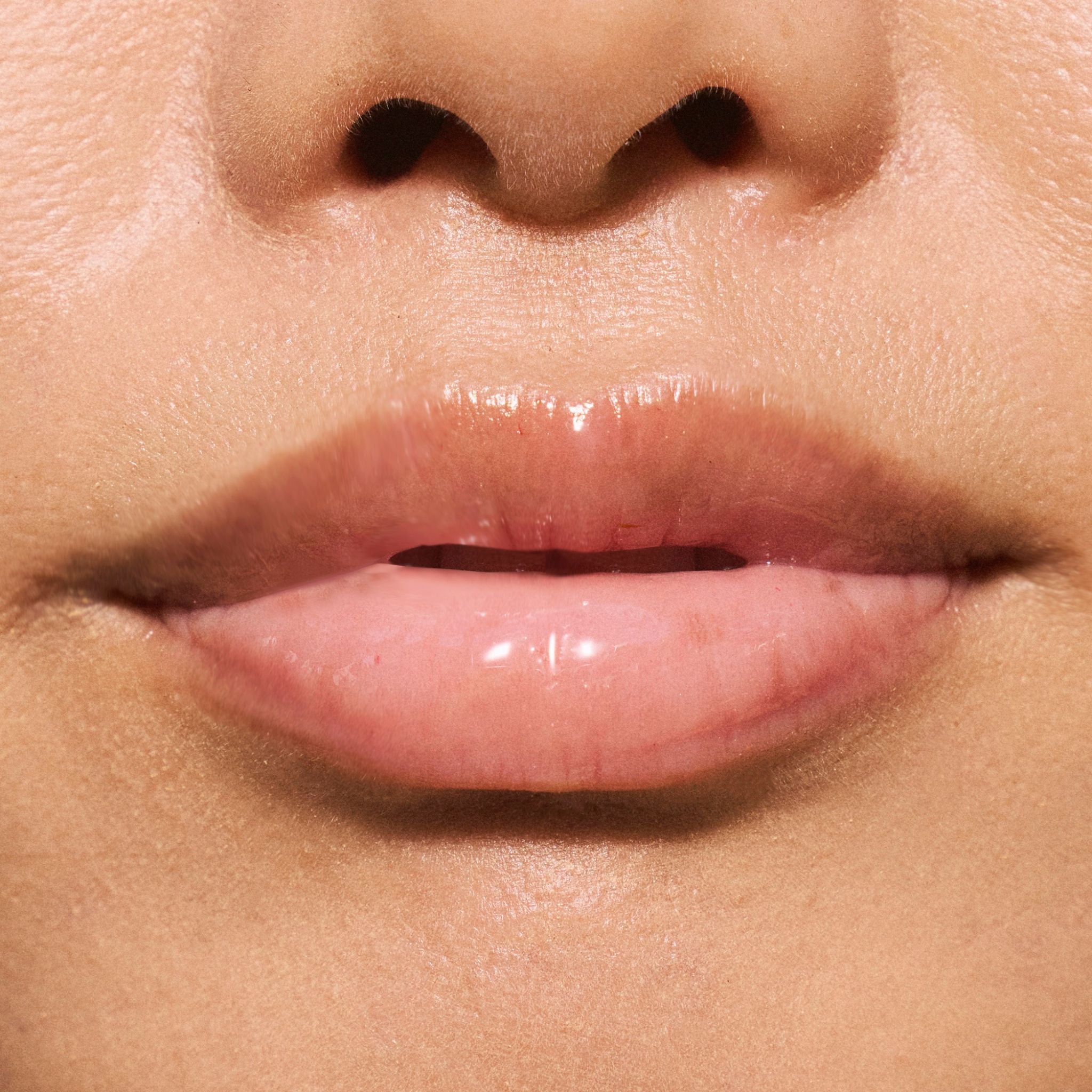 Hydrating Butter Gloss SPF30 Cool Mint - LALICIOUS